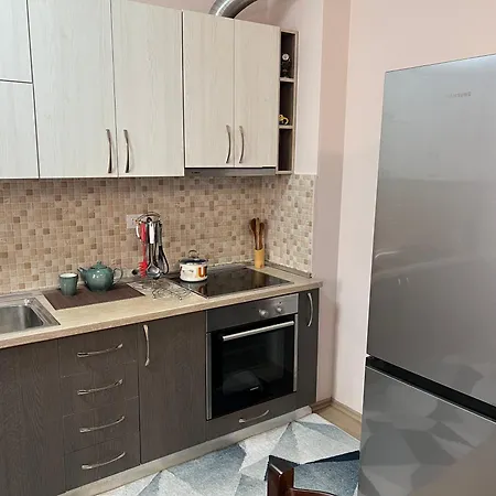 Apartment Bs *
