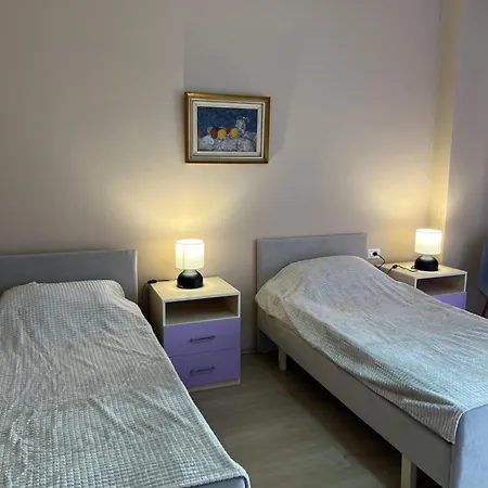 Apartament Bs *